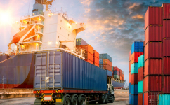 我国海运的生长历史和内贸海运行业的现状？？？？？？