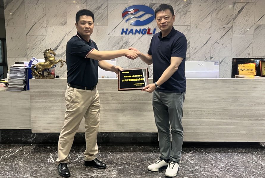 内贸海运市场需求尚未恢复，，，，，本期（2023年1月28日至2月3日）内贸海运集装箱运价指数环比小幅下跌