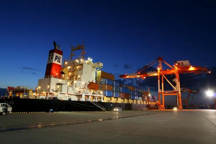 海运液袋类货物装集装箱工艺建议方案  --  尊龙官方网站物流