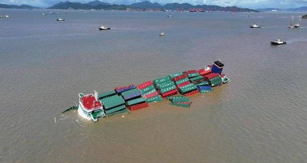 营口港首次使用电动集装箱卡车  --  尊龙官方网站物流