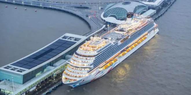 假期时代市场运量处于低位本期（2023年1月21日至1月27日）内贸海运集装箱运价指数环比继续回落