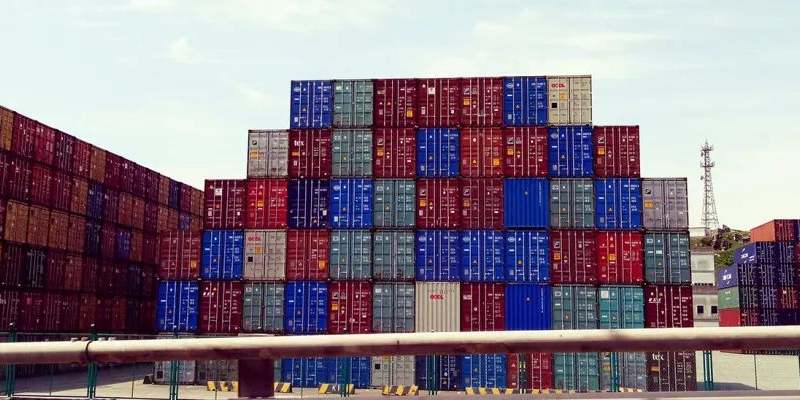 海运运价全线下跌难掩颓势_全球船运公司恐进入价钱战