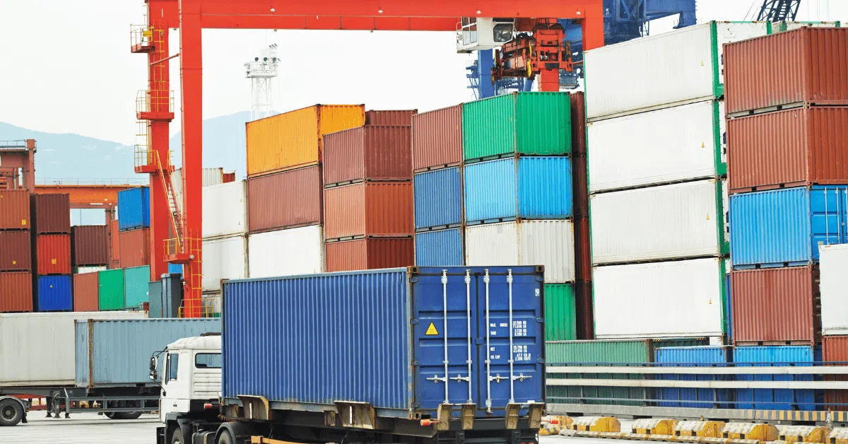 什么是多式联运，，，，怎样通过多式联运优化全球货物运输