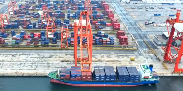 黄金水道”空箱调运顺遂完成首航 潍坊港区“海河联运”通道再添新动能